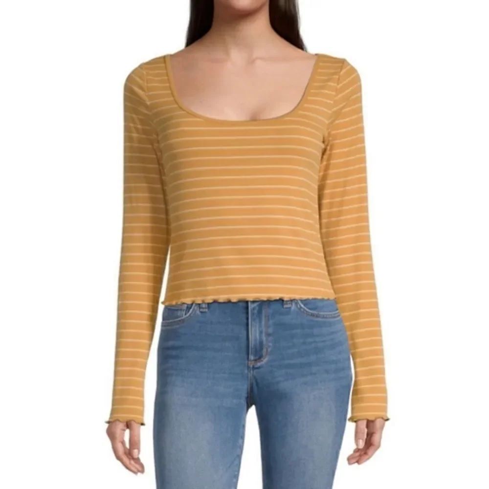 Arizona Pumpkin Mustard Long sleeve cropped thermal scoop neck size xl NWT